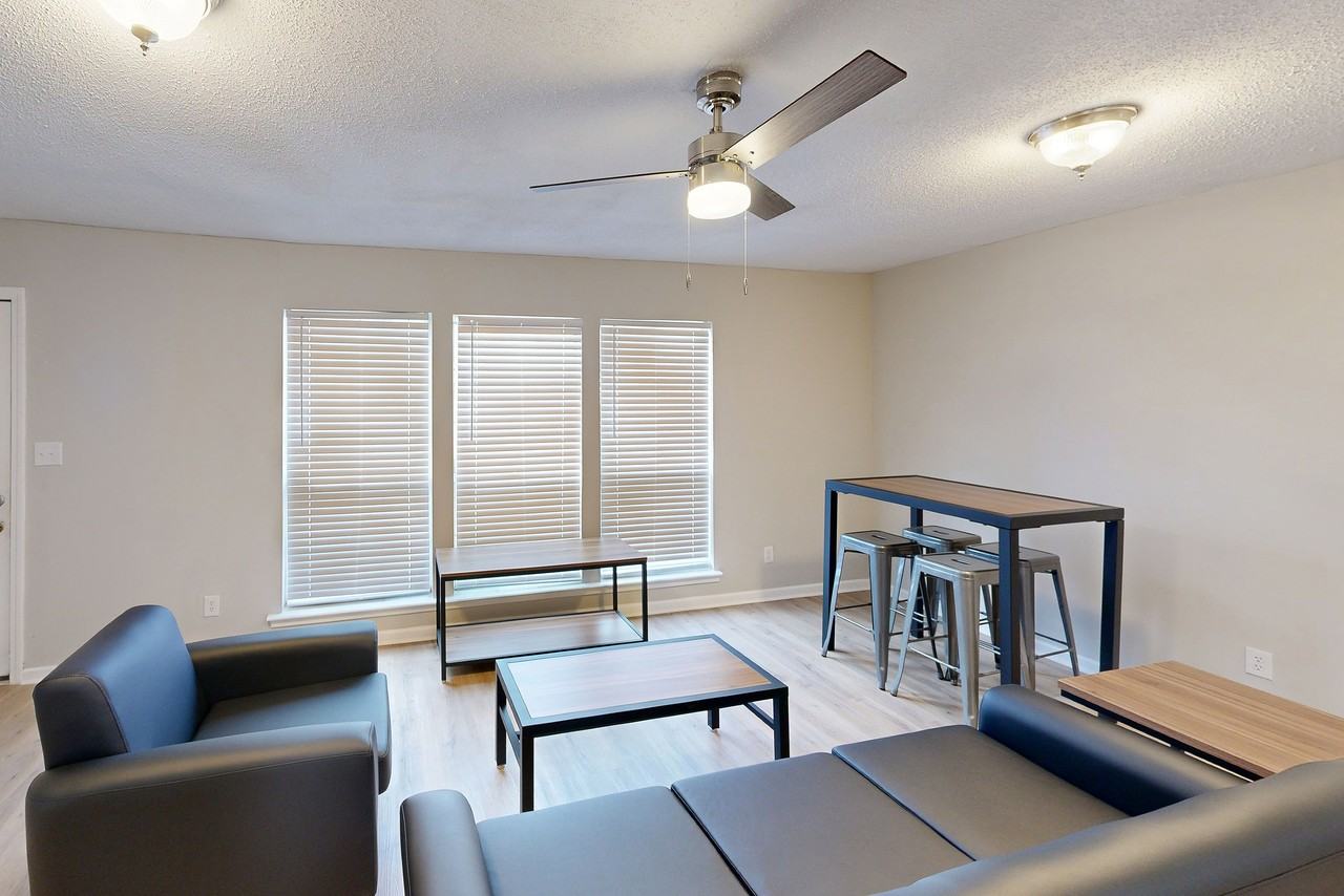 The Social Block - Photo 5 of 50