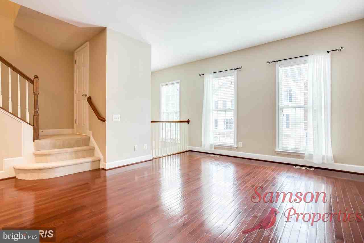 2159 Oberlin Drive - Photo 3 of 12