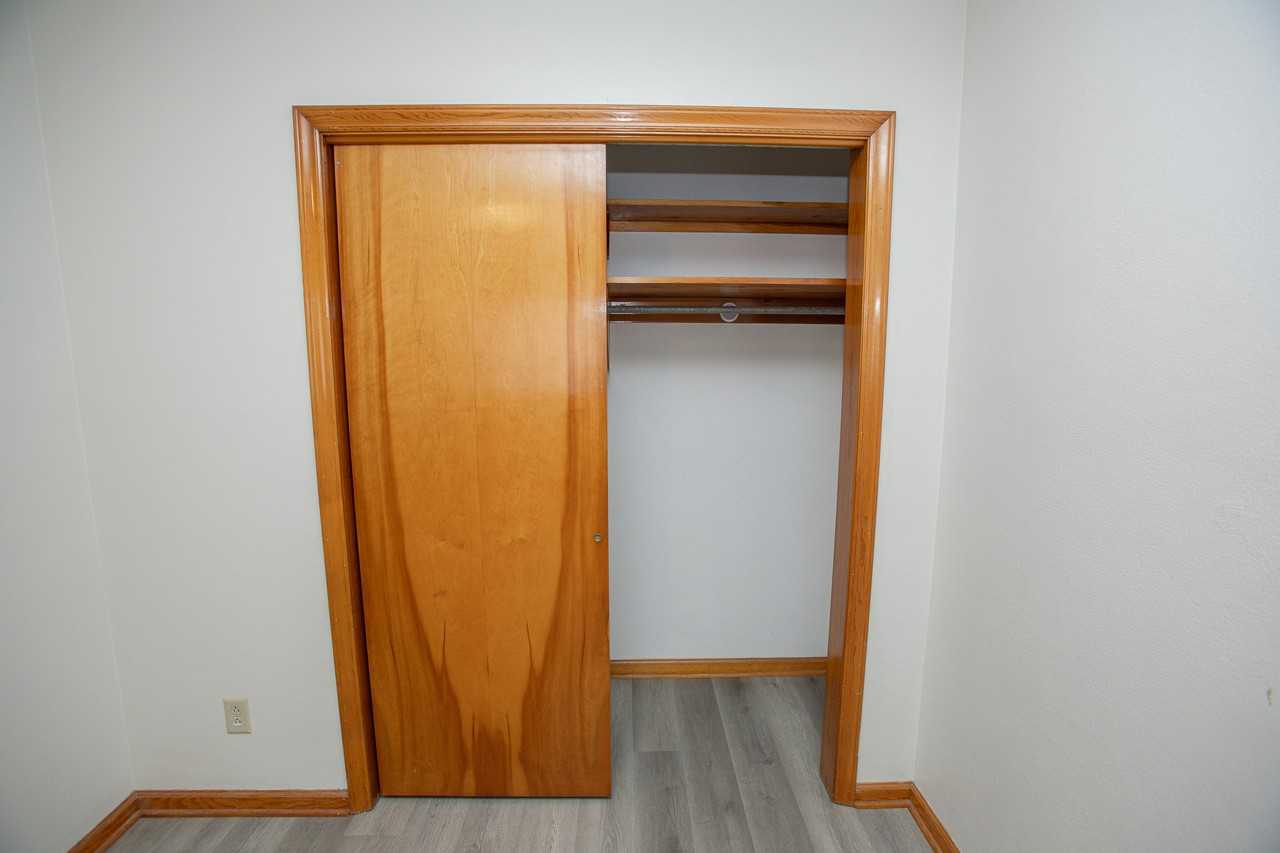 1002 E Capitol - 9 #9 - Photo 6 of 11