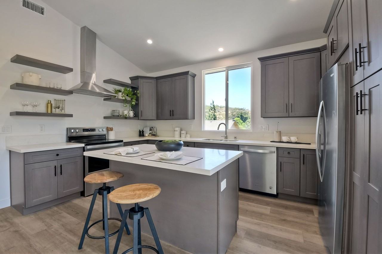 29733 Disney Ln #3 - Photo 7 of 20