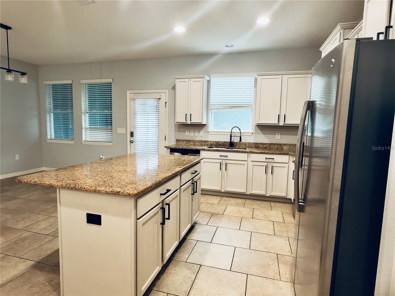 4821 Nathan Hale Blvd #1 - Photo 3 of 33