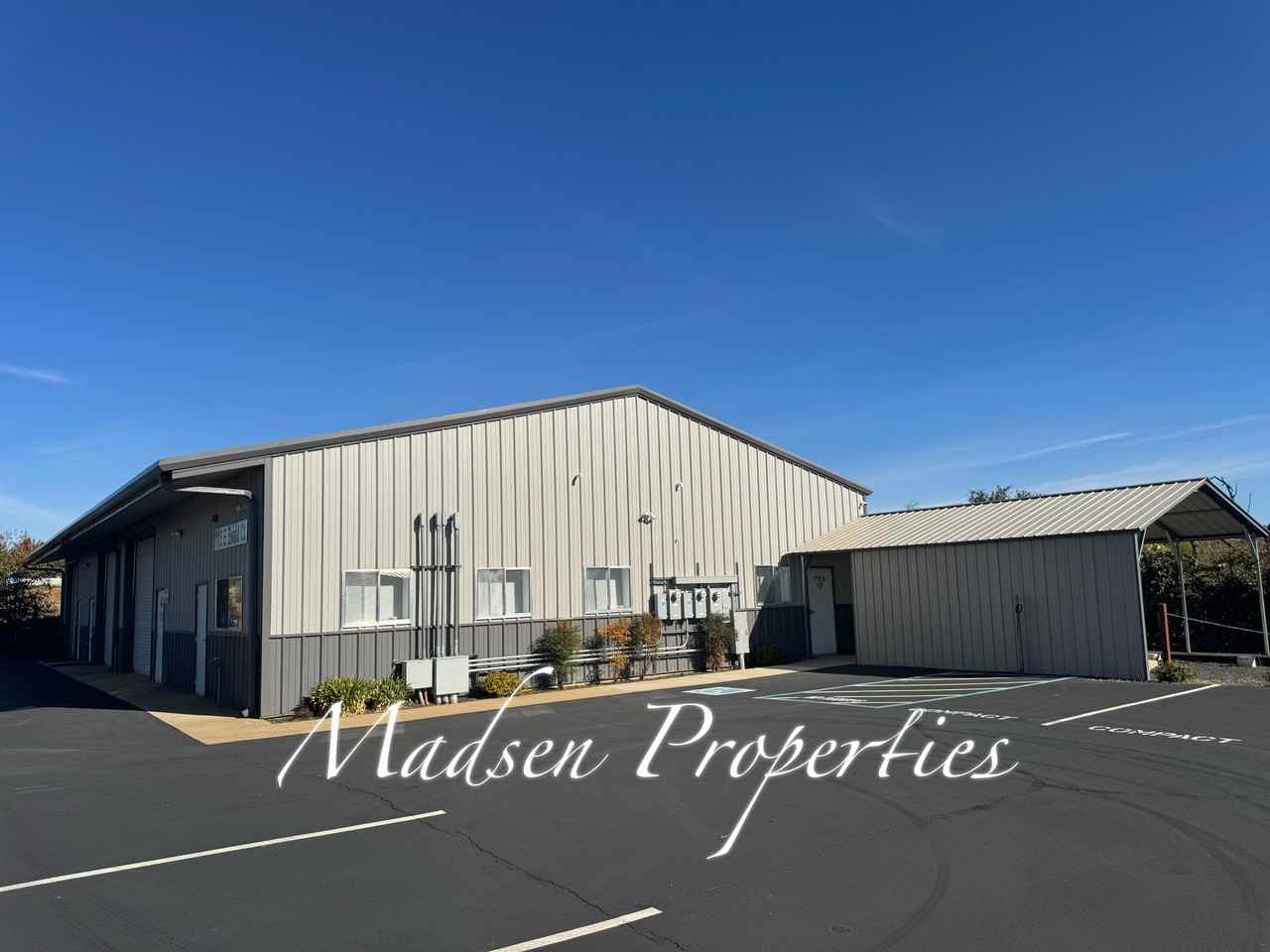 1115 Ewald Ct #A - Photo 3 of 30