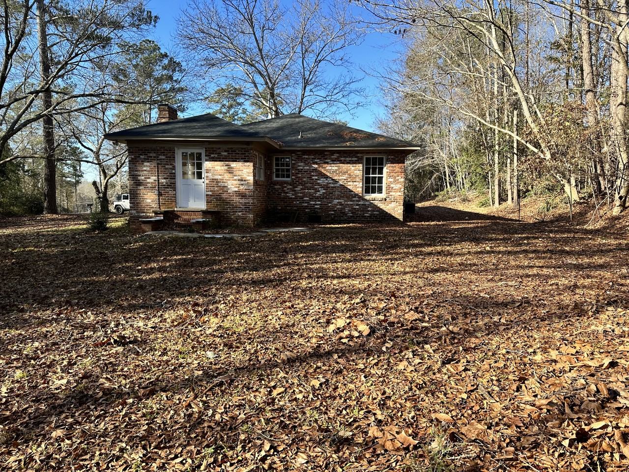 165 Riverside Annex Dr #1 - Photo 2 of 10