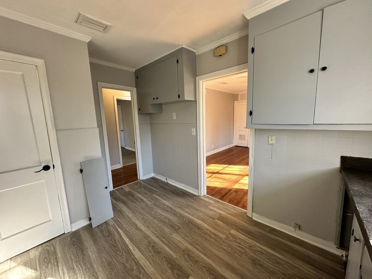 165 Riverside Annex Dr #1 - Photo 4 of 10