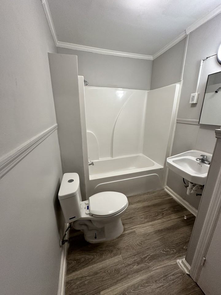 165 Riverside Annex Dr #1 - Photo 7 of 10