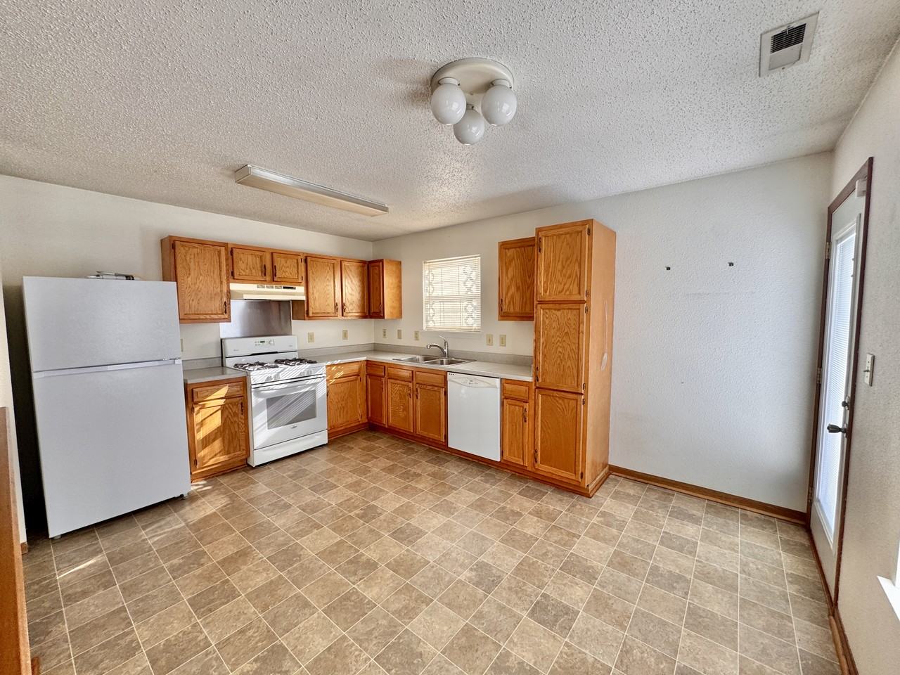 1315 N Berkley Rd #1 - Photo 5 of 12