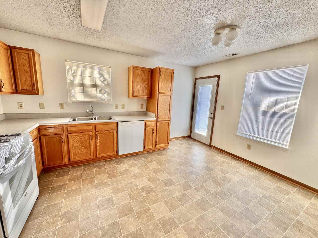 1315 N Berkley Rd #1 - Photo 6 of 12