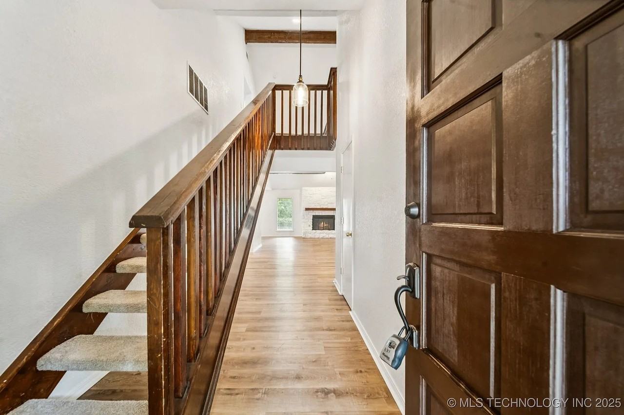 6947 S 30th West Ave #1 - Photo 2 of 20