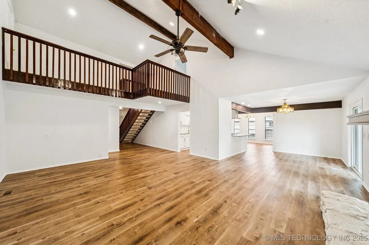 6947 S 30th West Ave #1 - Photo 4 of 20