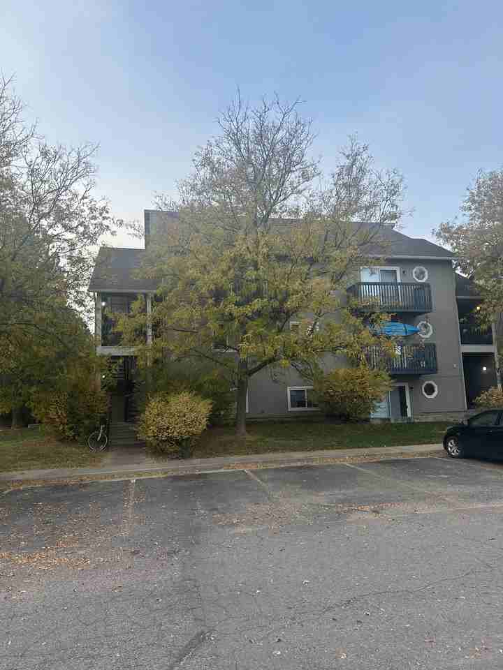 4531 E Boardwalk Dr #V02