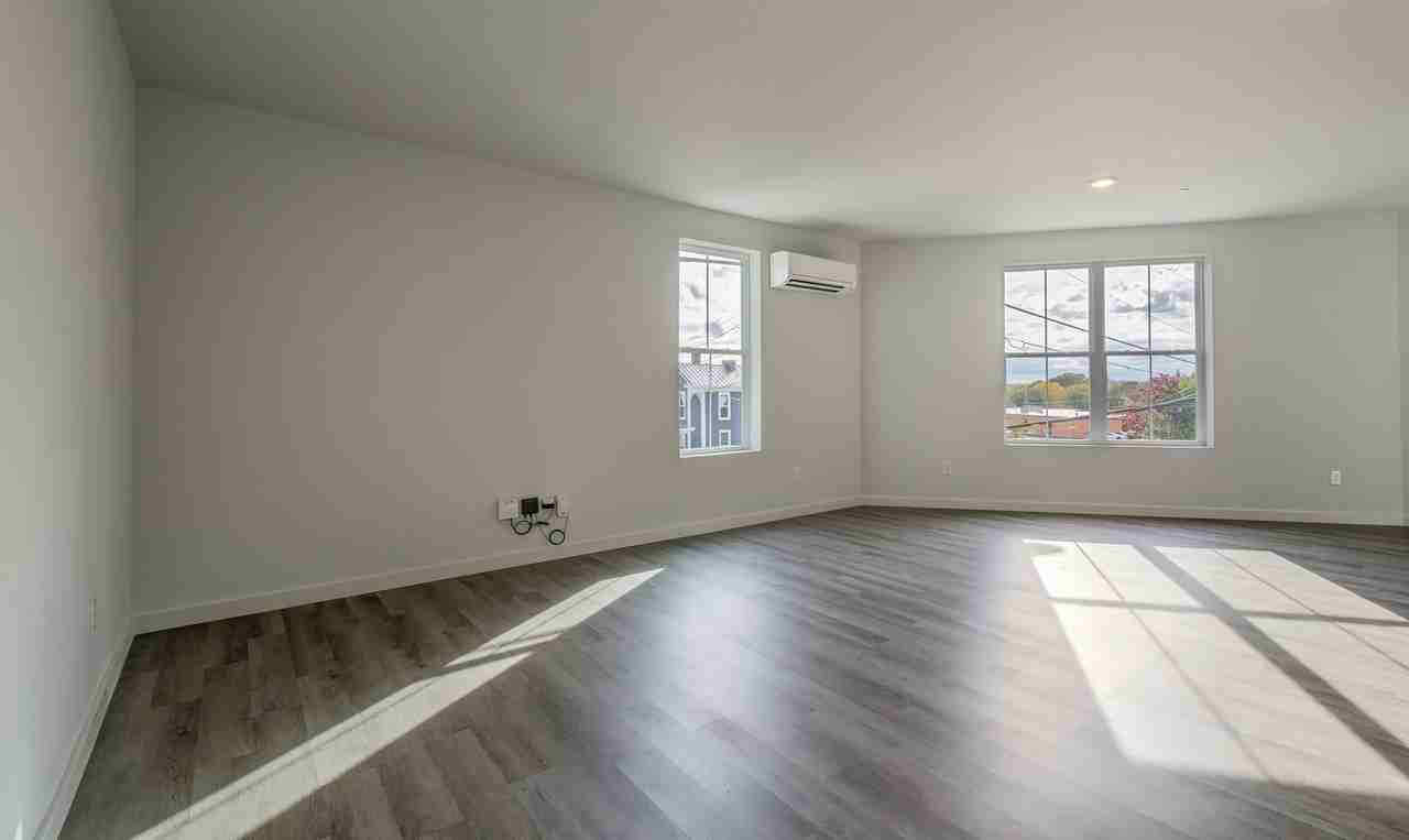 The Madison - Photo 7 of 50