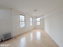 W 171st St #3A - Photo 1 of 1