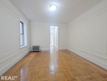 W 170th St #4E - Photo 1 of 1