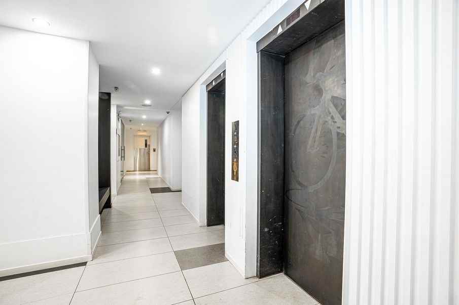 Le 2100 - Photo 5 of 25