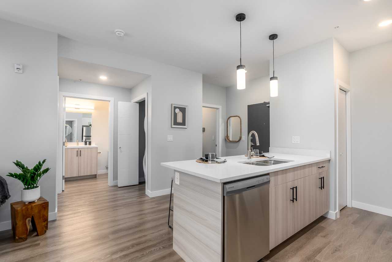 The Arc at Emerald Hills - Photo 7 of 44