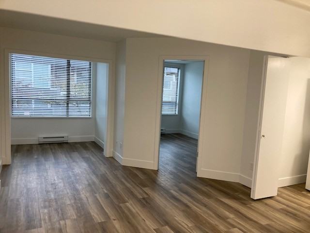 633 West 8th Avenue - Photo 6 of 12