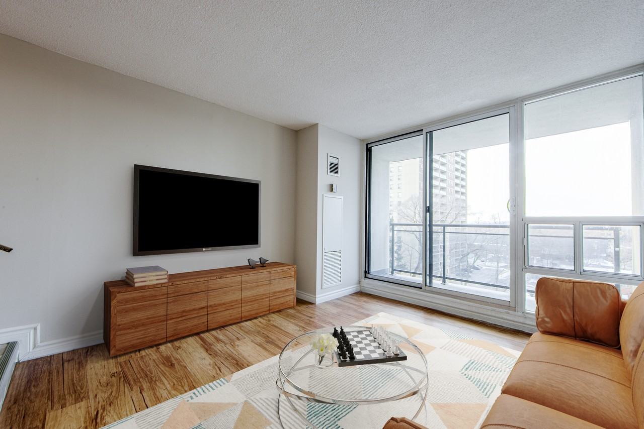 Bay 200 - Photo 2 of 13