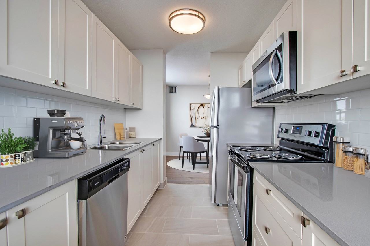 Windjammer Apartments I & II - Photo 2 of 14