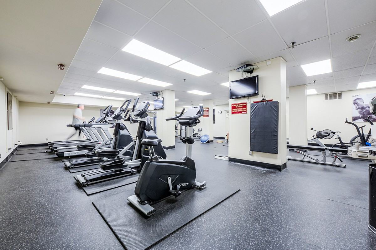 Upper Canada Court, West - Photo 5 of 11