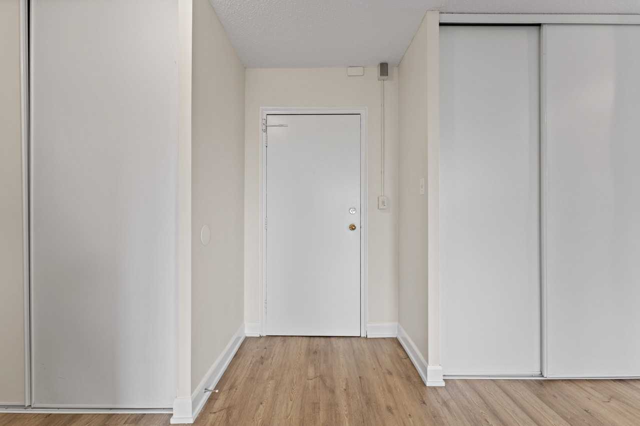 The Cedarview Apartments - Photo 6 of 25