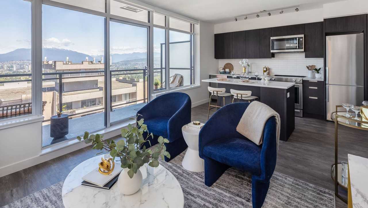 Hazel - Photo 2 of 29