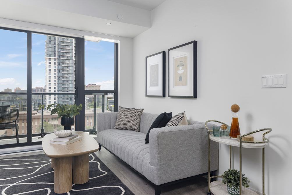 Parkside Square - Photo 4 of 50