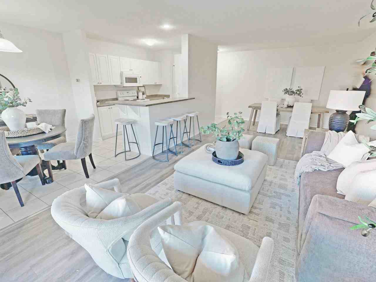 Sugarcreek Village | 405, 425 445 - Photo 5 of 11