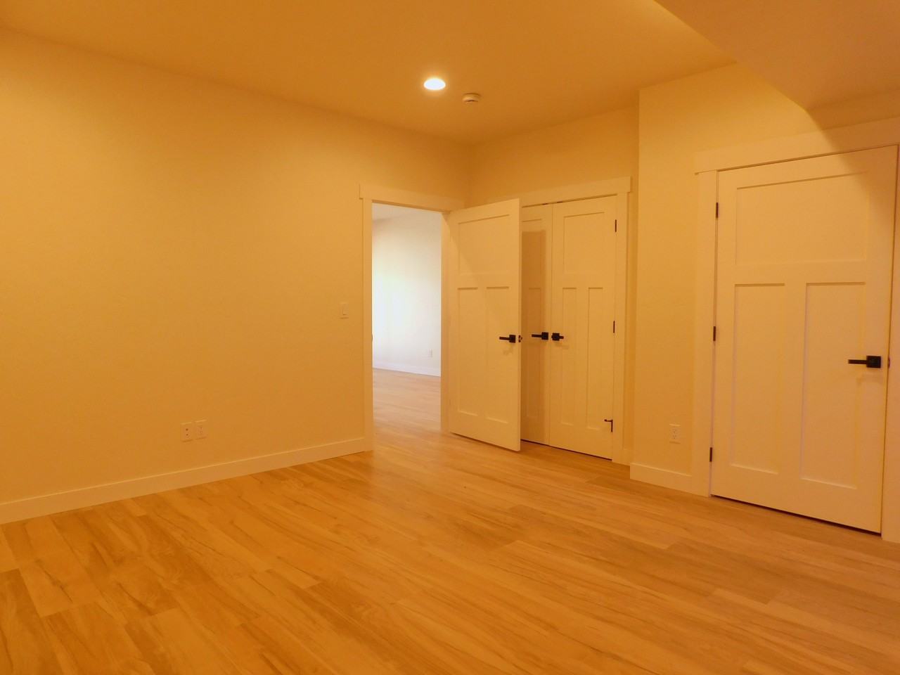 227 Rolling Hill Rd #1 - Photo 7 of 10