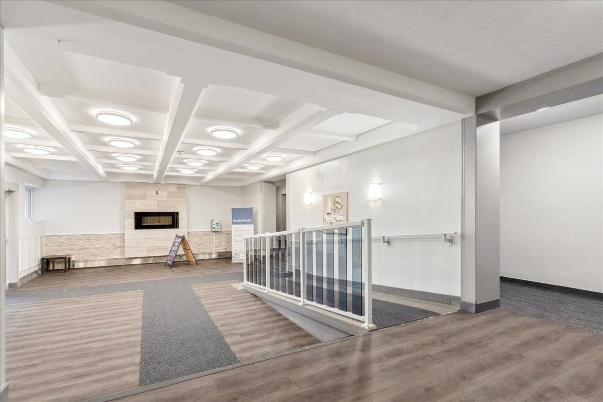 Princess Anne Apartments - Photo 4 of 36