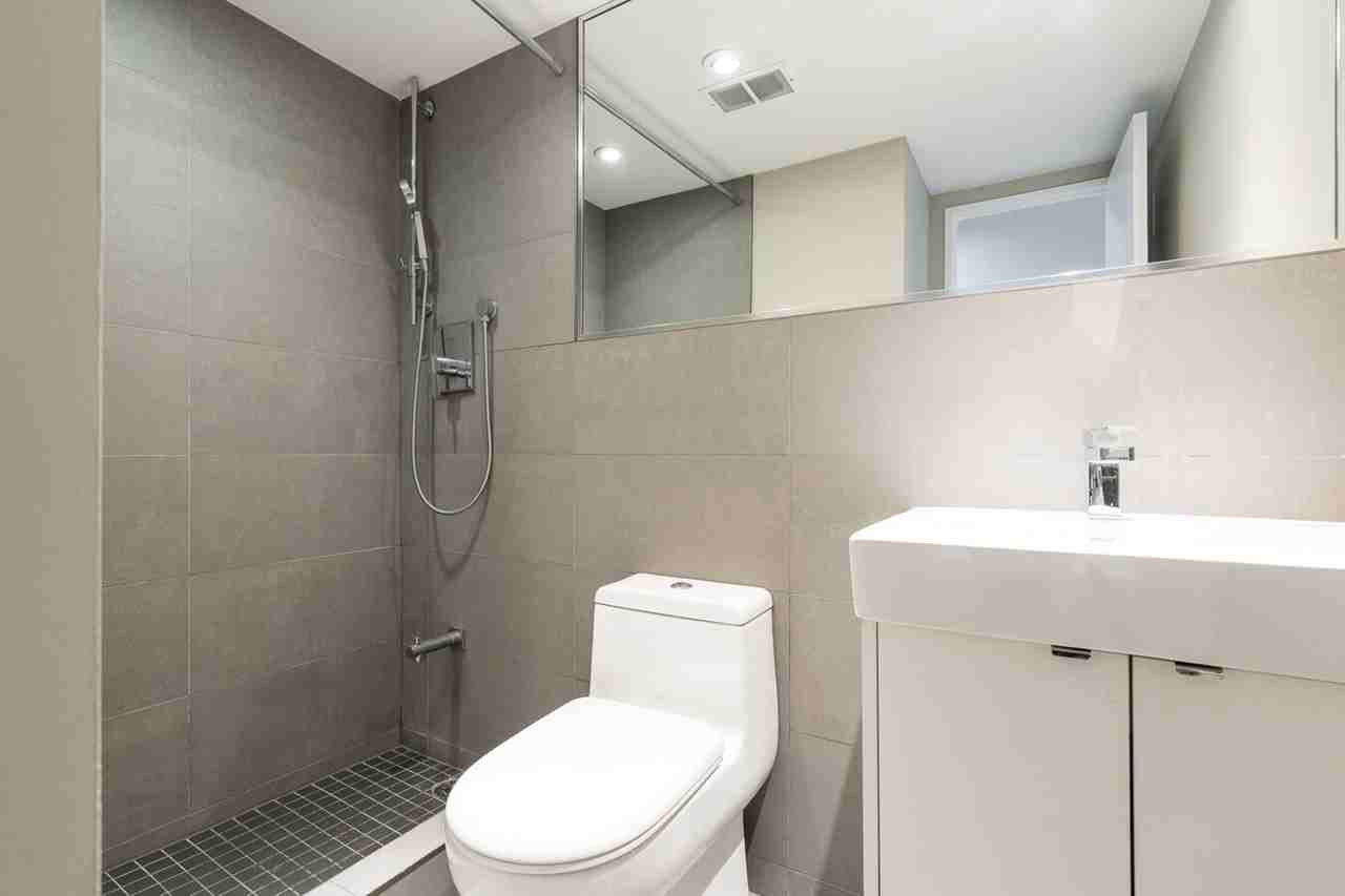 Richmond Place - Photo 7 of 50