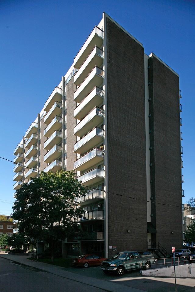 Regency Towers - Photo 3 of 50