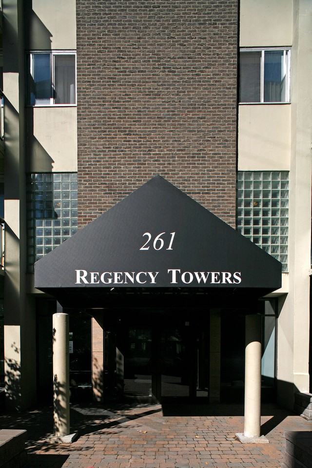 Regency Towers - Photo 4 of 50