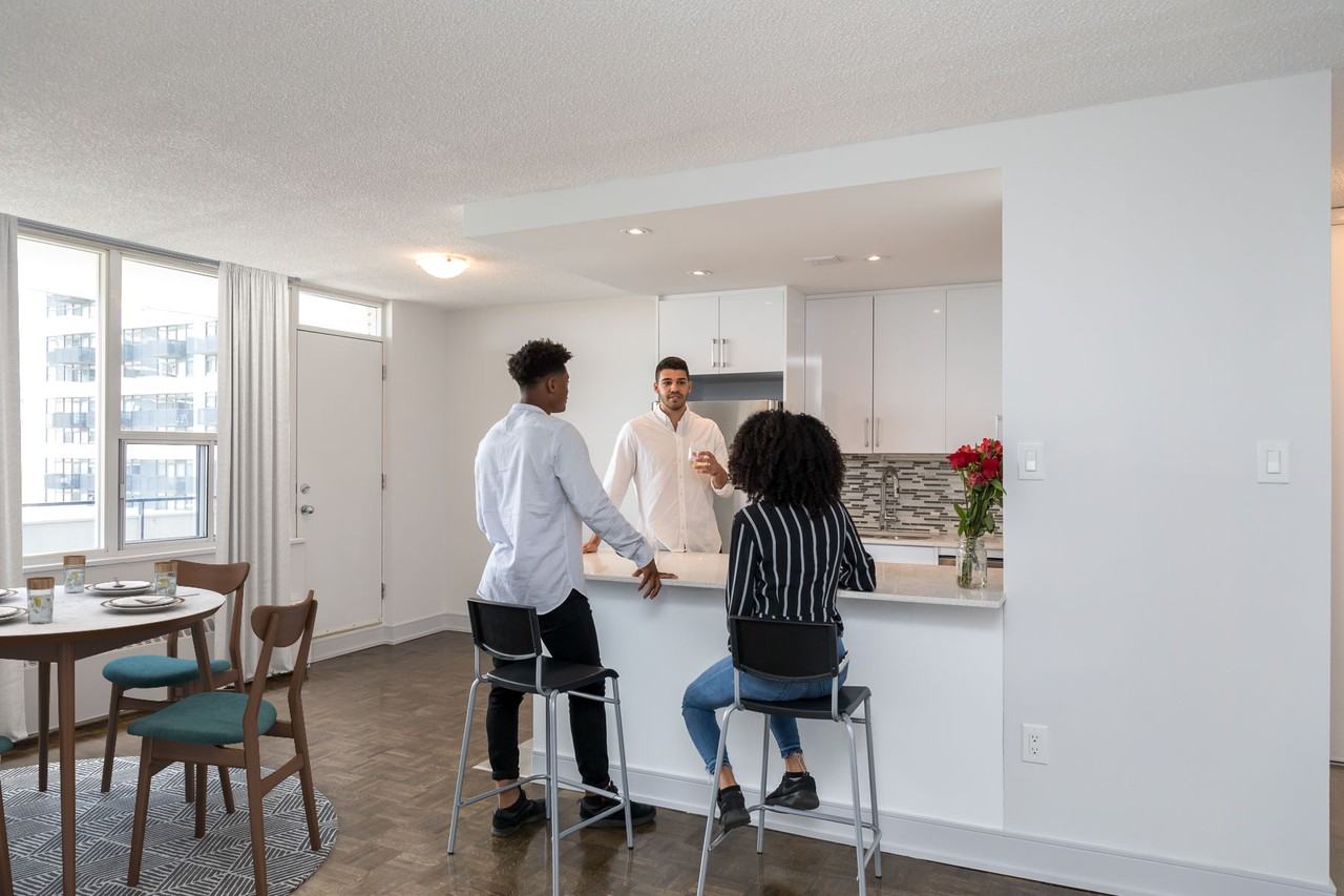 77 Davisville - Photo 4 of 16