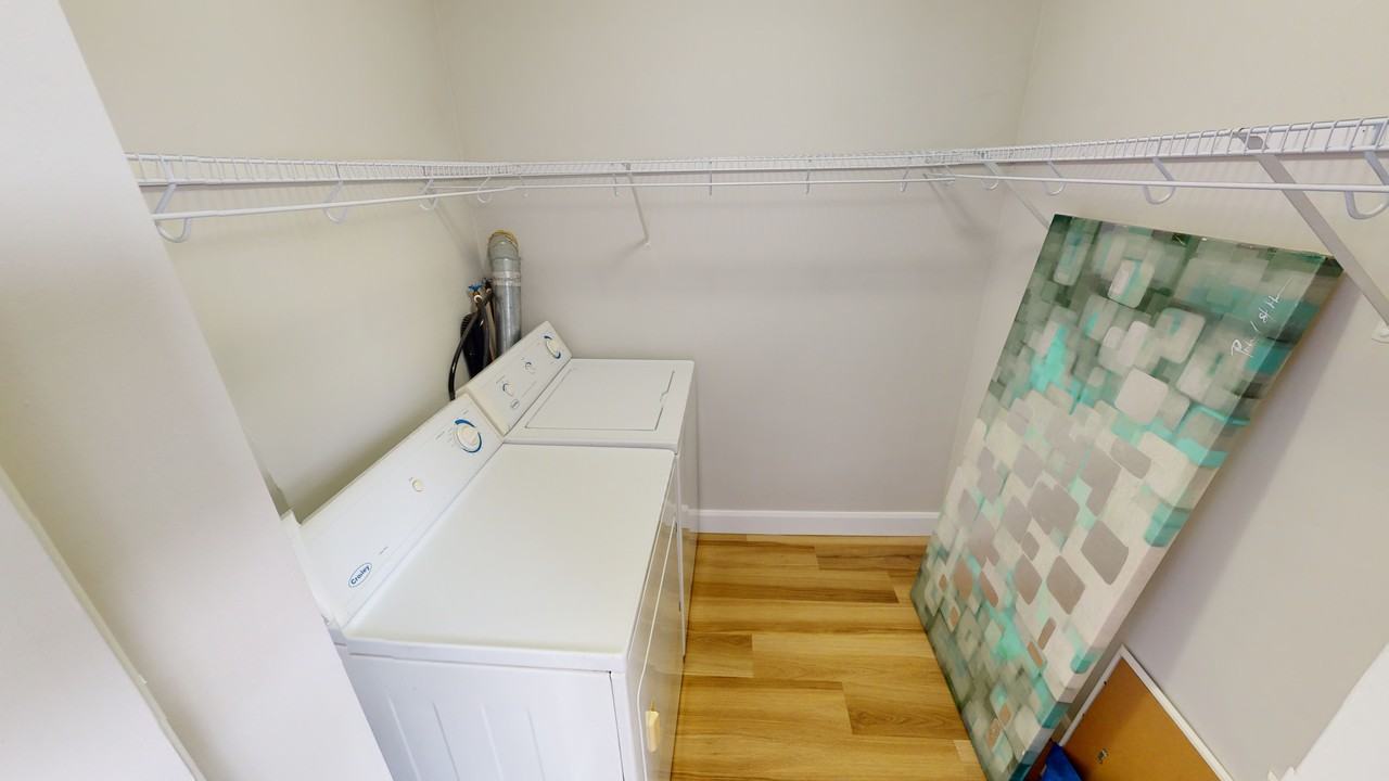 Britannia Beach - Photo 7 of 14