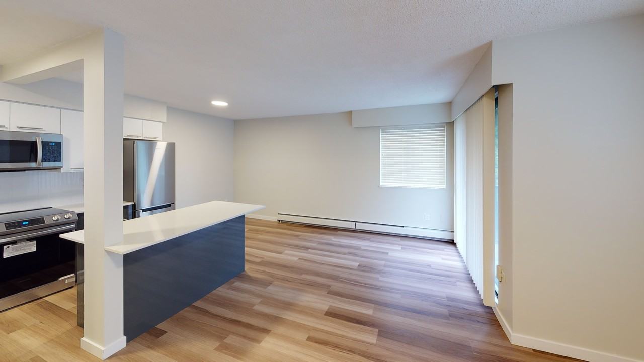 West 6th Avenue - Photo 4 of 9