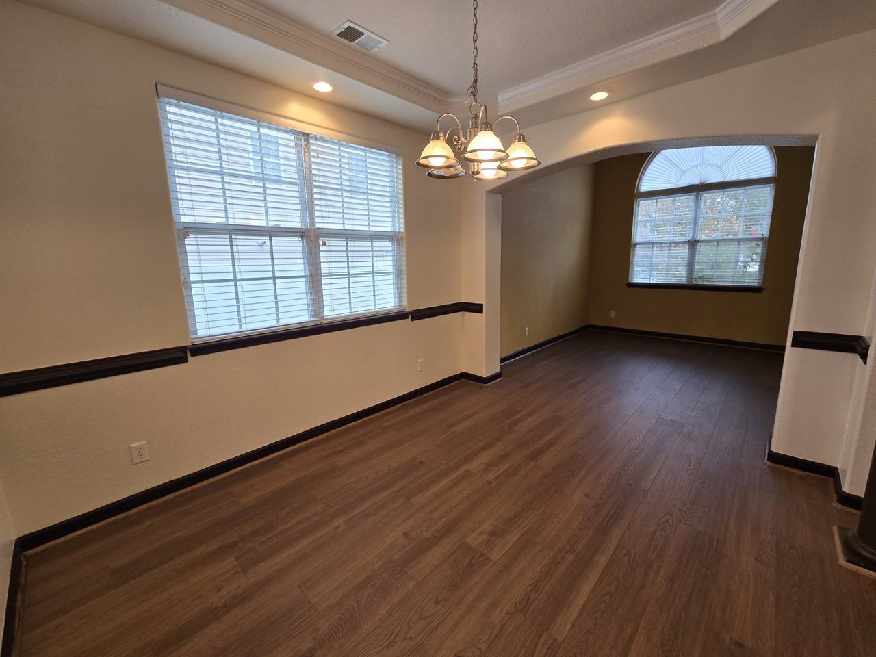 2009 Breck Ave #1 - Photo 5 of 31