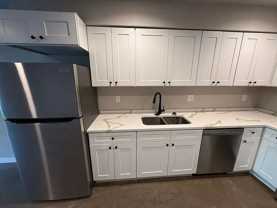 2915 Waverly Dr Se - Photo 1 of 1