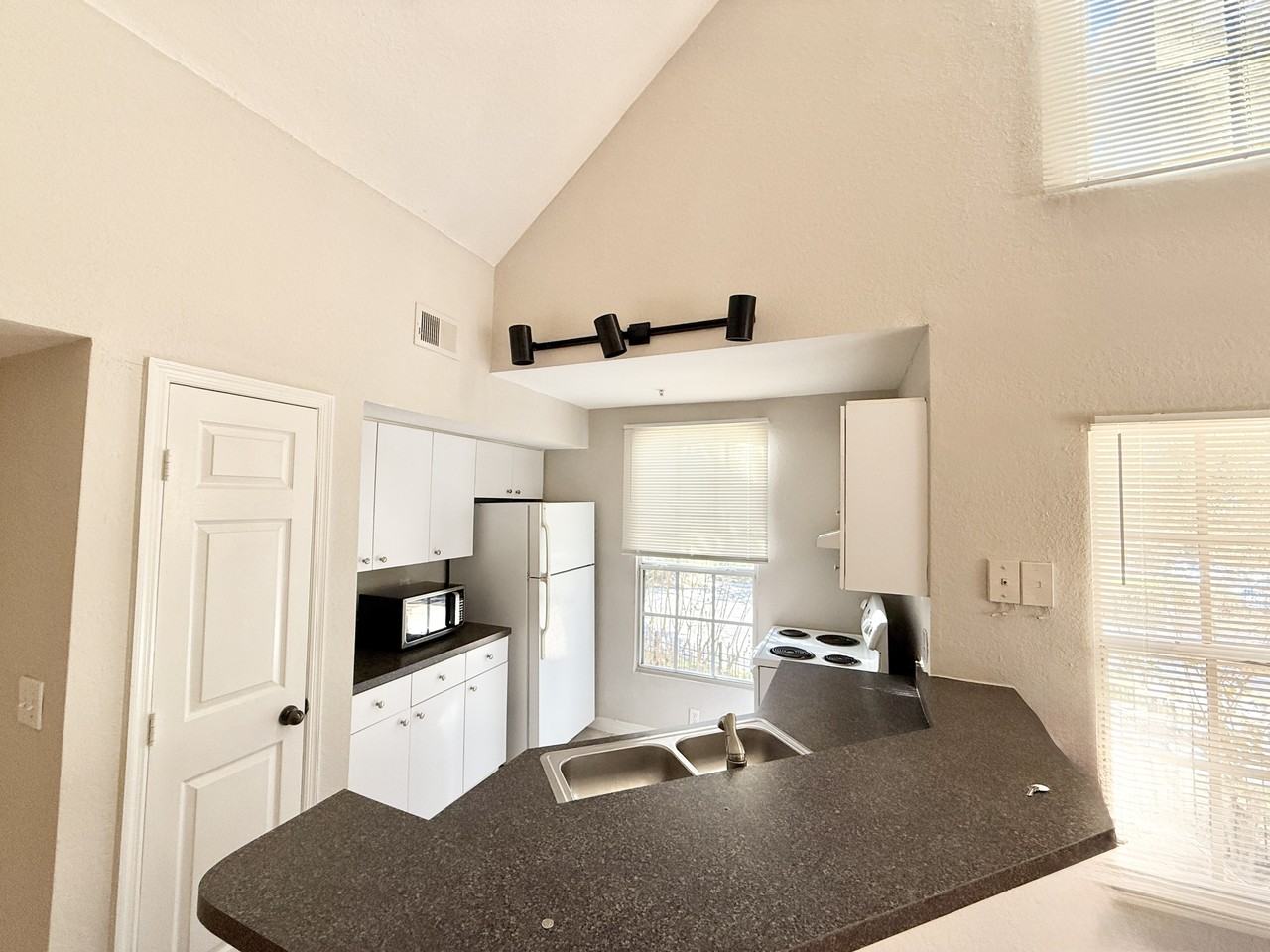 6344 Raleigh St #1113 - Photo 6 of 12