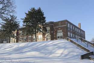 801 N Broadway St #101 - Photo 1 of 1