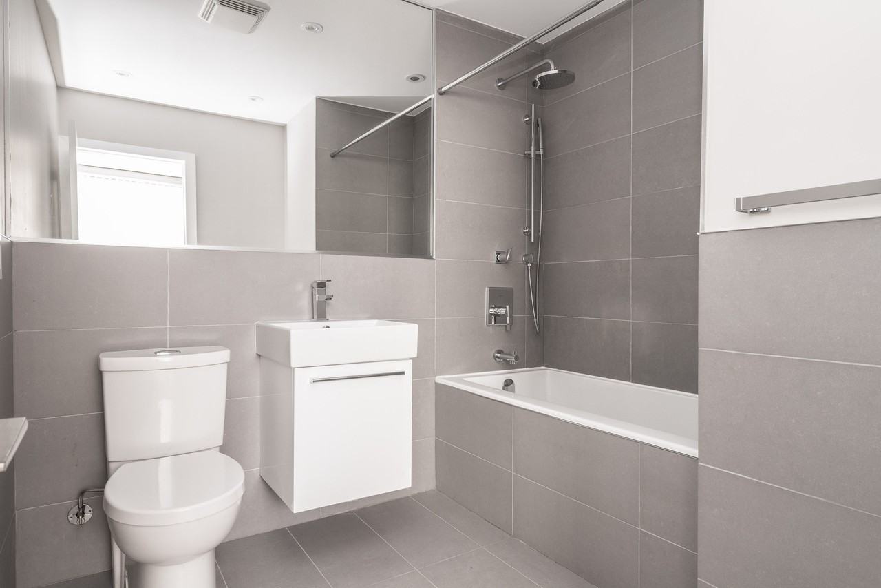 190 Jameson Avenue - Photo 6 of 11