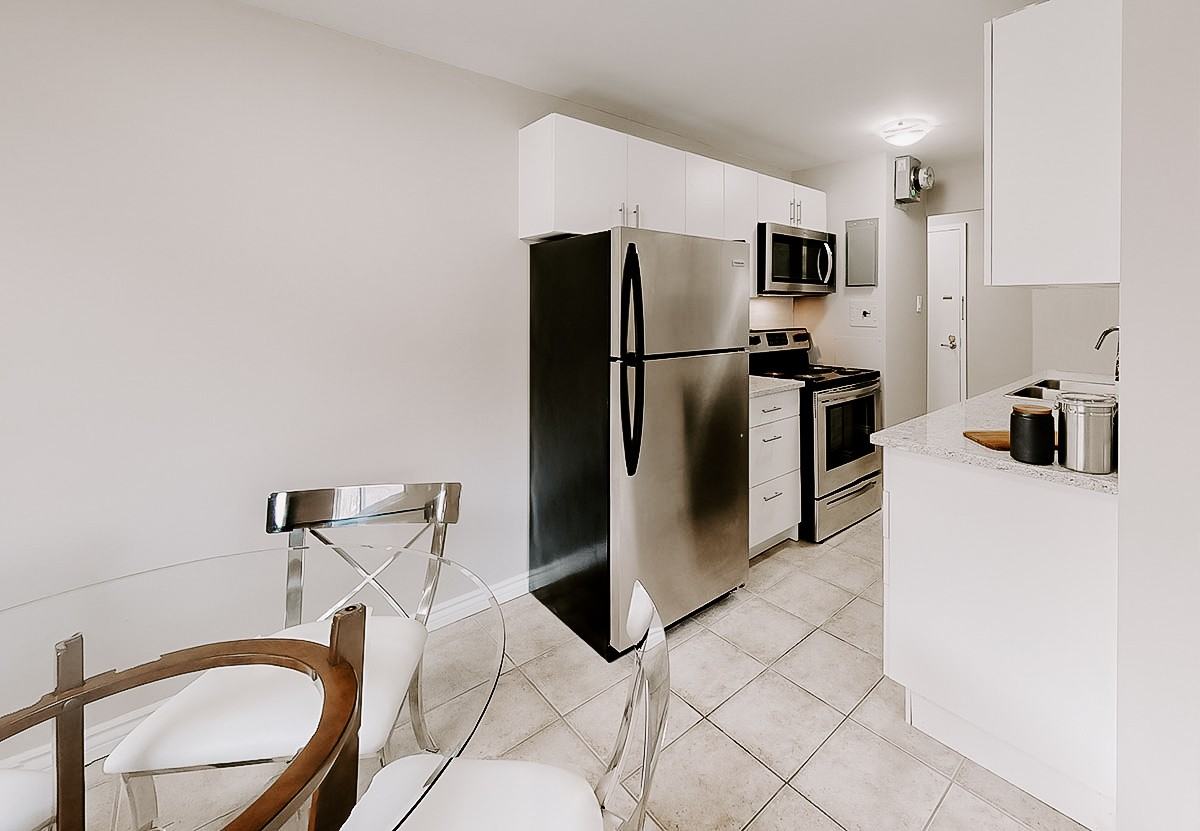 Elizabeth Towers - Photo 5 of 8