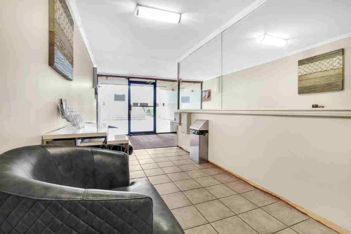 Park Astoria Apartments - Photo 5 of 33