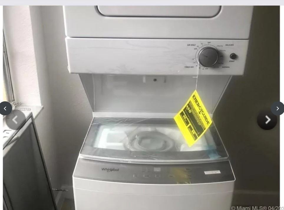 859 Nw 46th Ave #859 - Photo 4 of 10