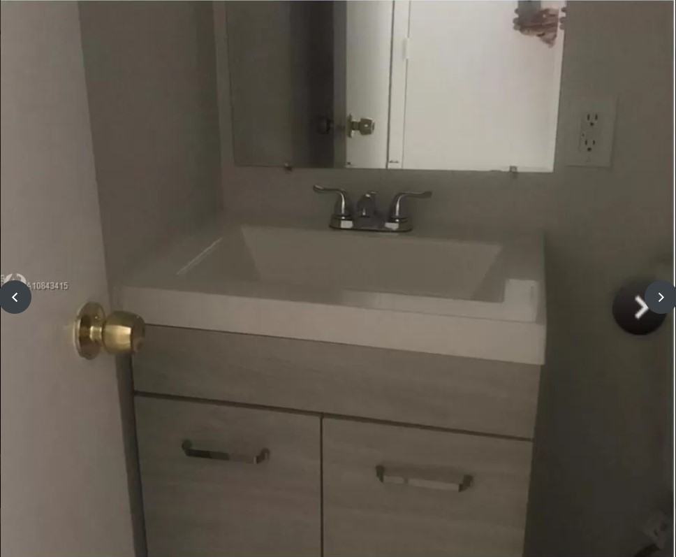 859 Nw 46th Ave #859 - Photo 6 of 10