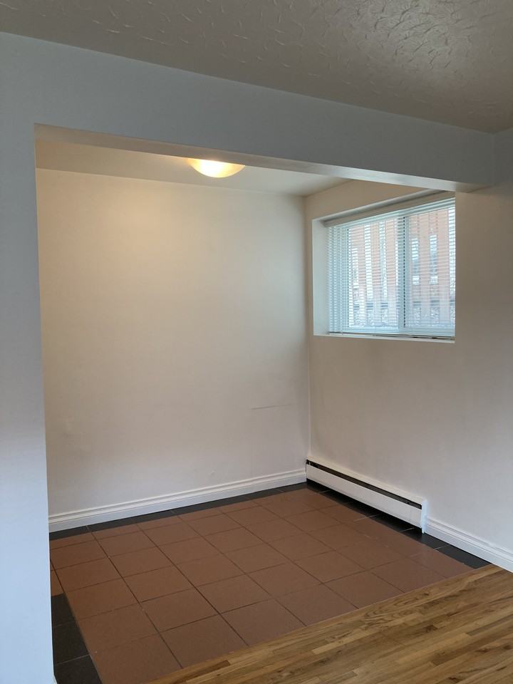 Monmouth - Photo 7 of 14