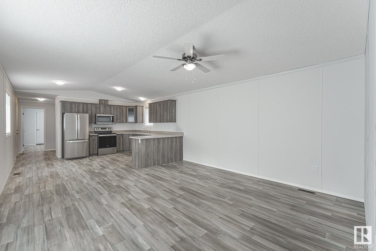 Parkland Village - Photo 6 of 50