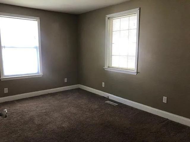 108 Lawn St #1 - Photo 2 of 11