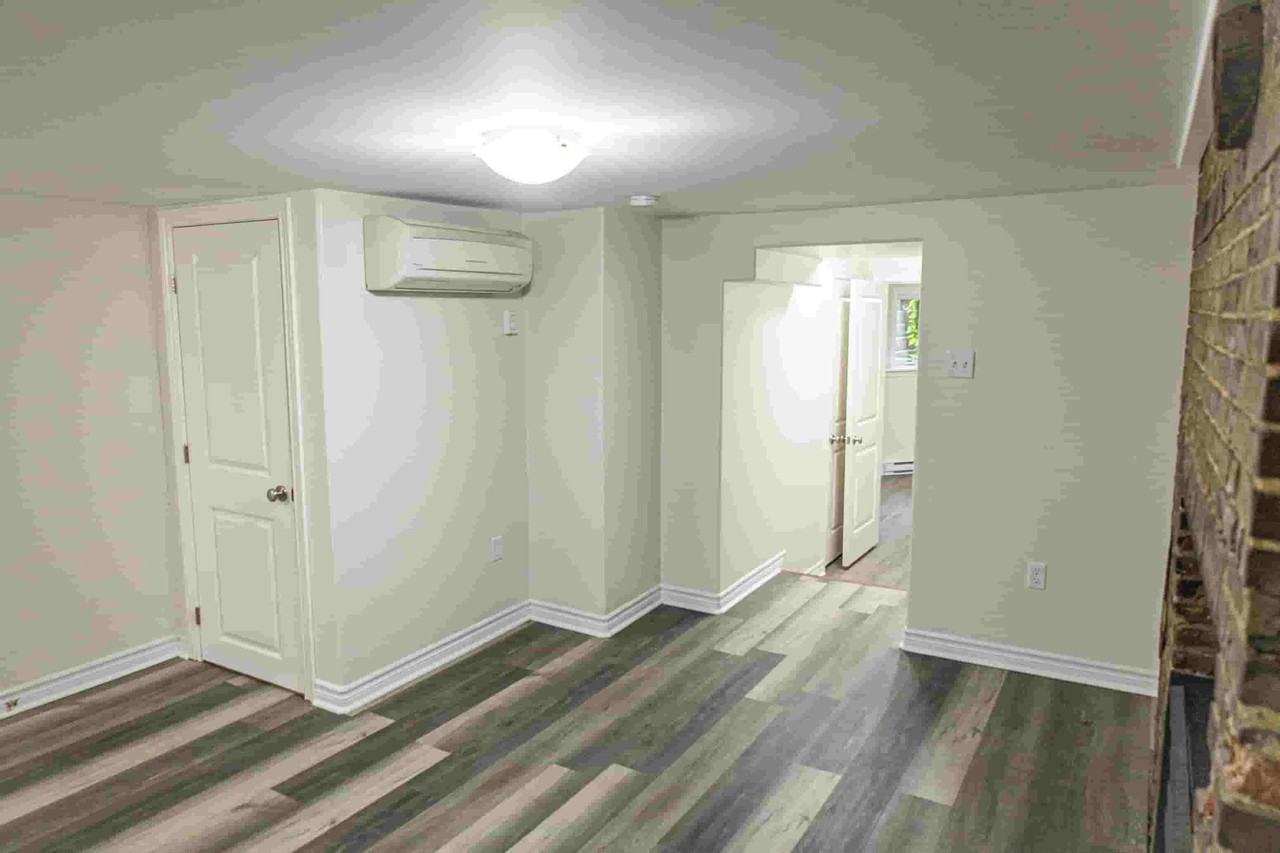 1330-34 Queen - Photo 3 of 17