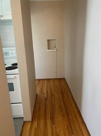 1364 West 10th - Photo 4 of 11