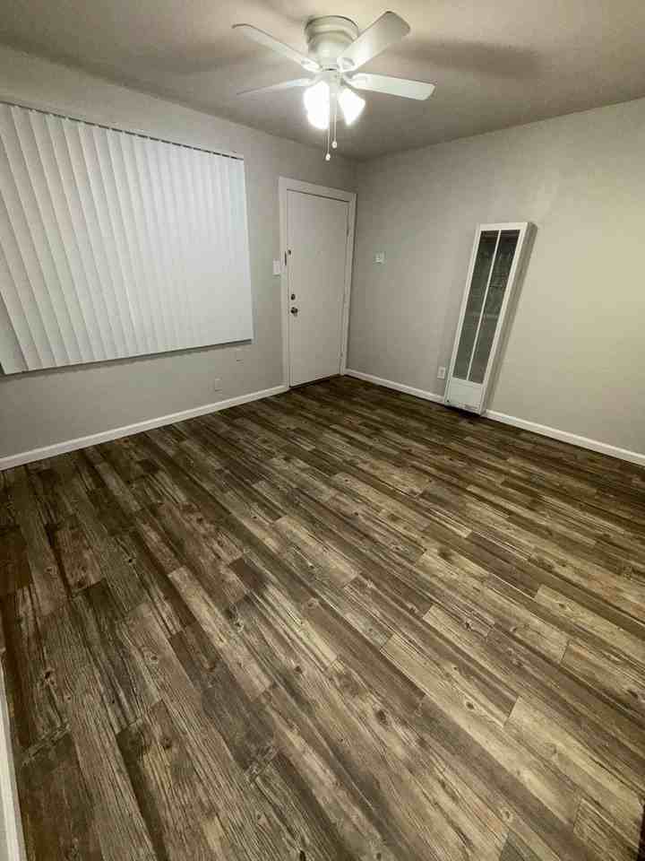 The Citadel Apartments - Photo 3 of 7